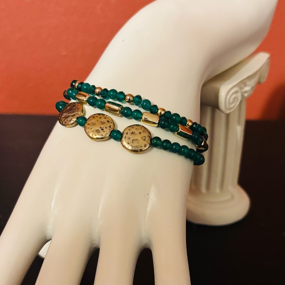 Elegant Green and Gold Beaded Bracelet Set